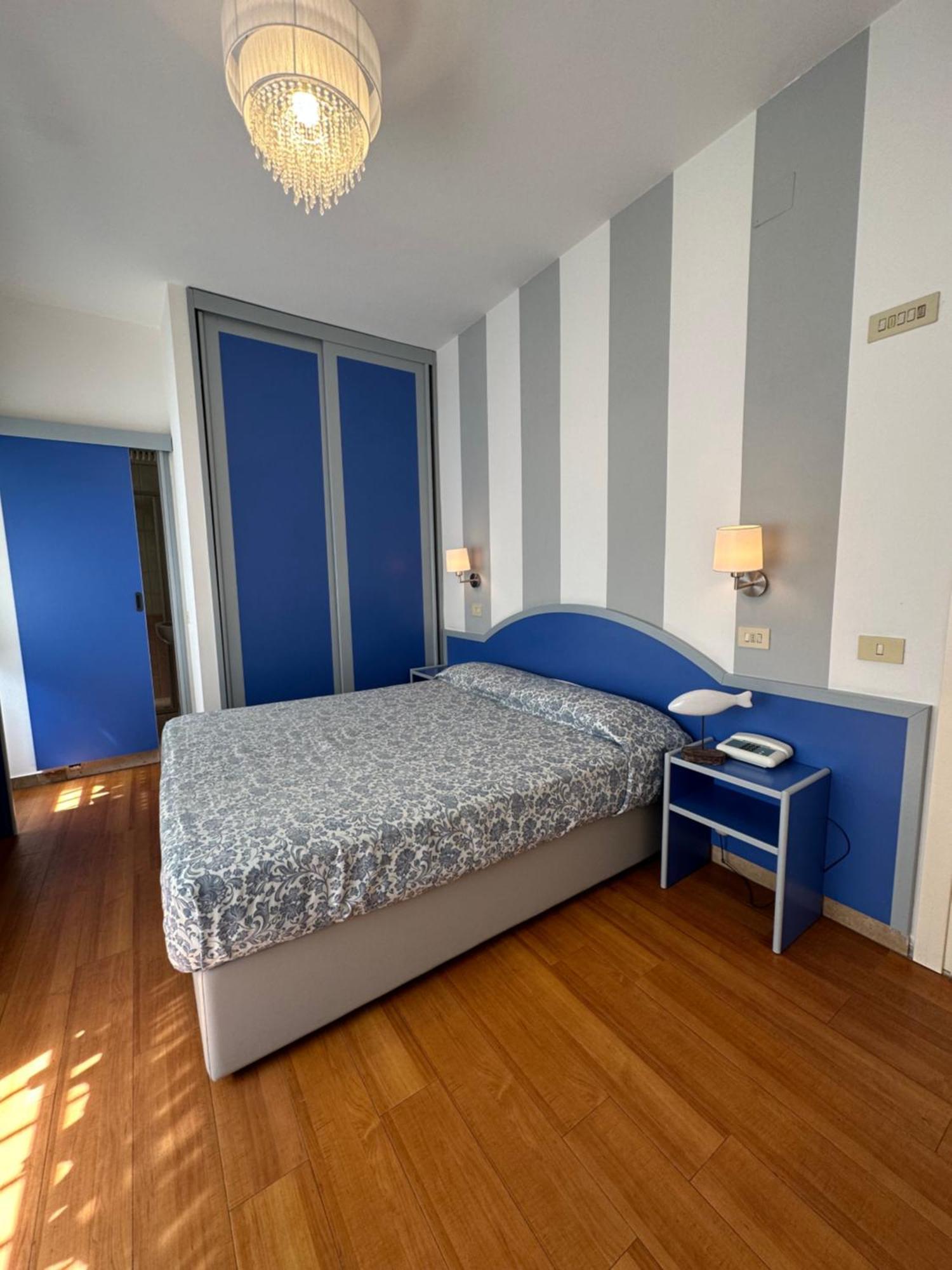 Hotel Mon Pays Riccione Zewnętrze zdjęcie