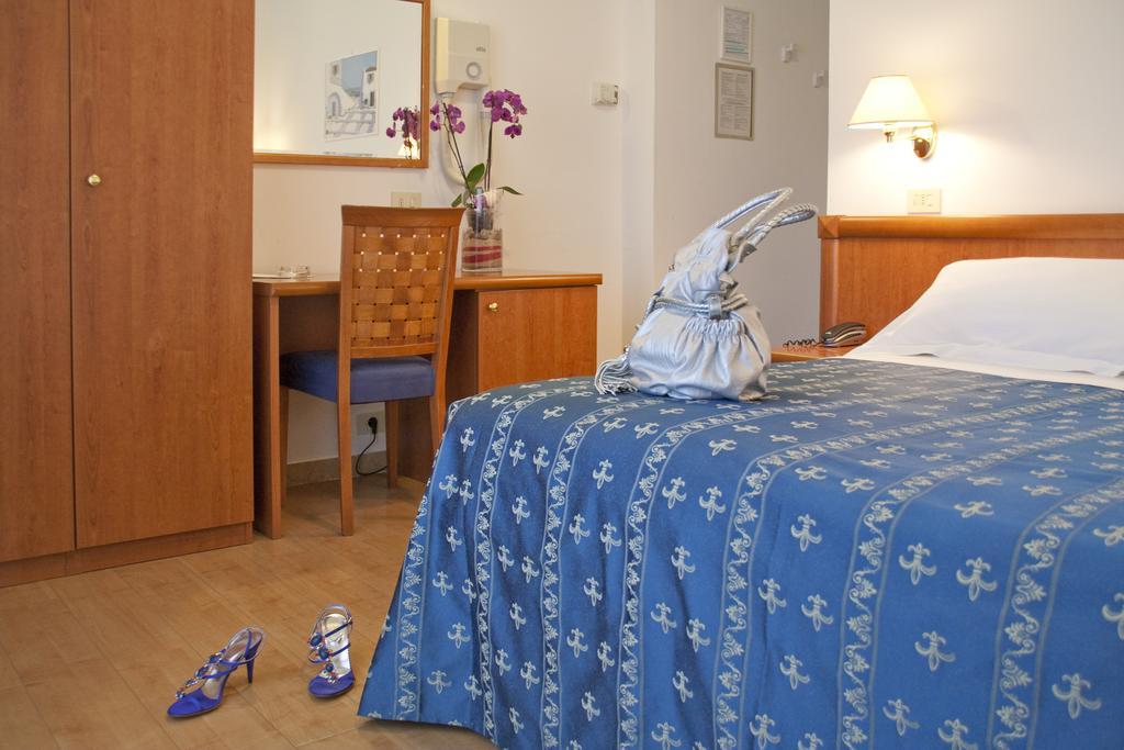 Hotel Mon Pays Riccione Pokój zdjęcie