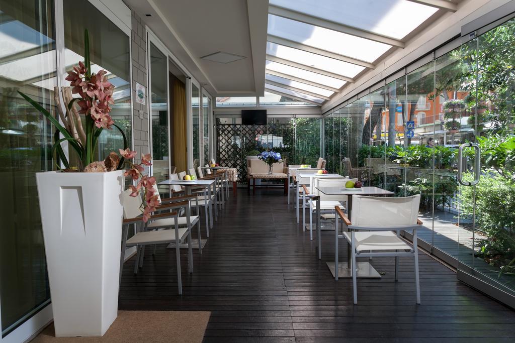 Hotel Mon Pays Riccione Zewnętrze zdjęcie
